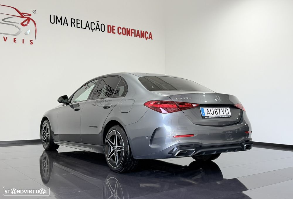 Mercedes-Benz C 300 e AMG Line - 16