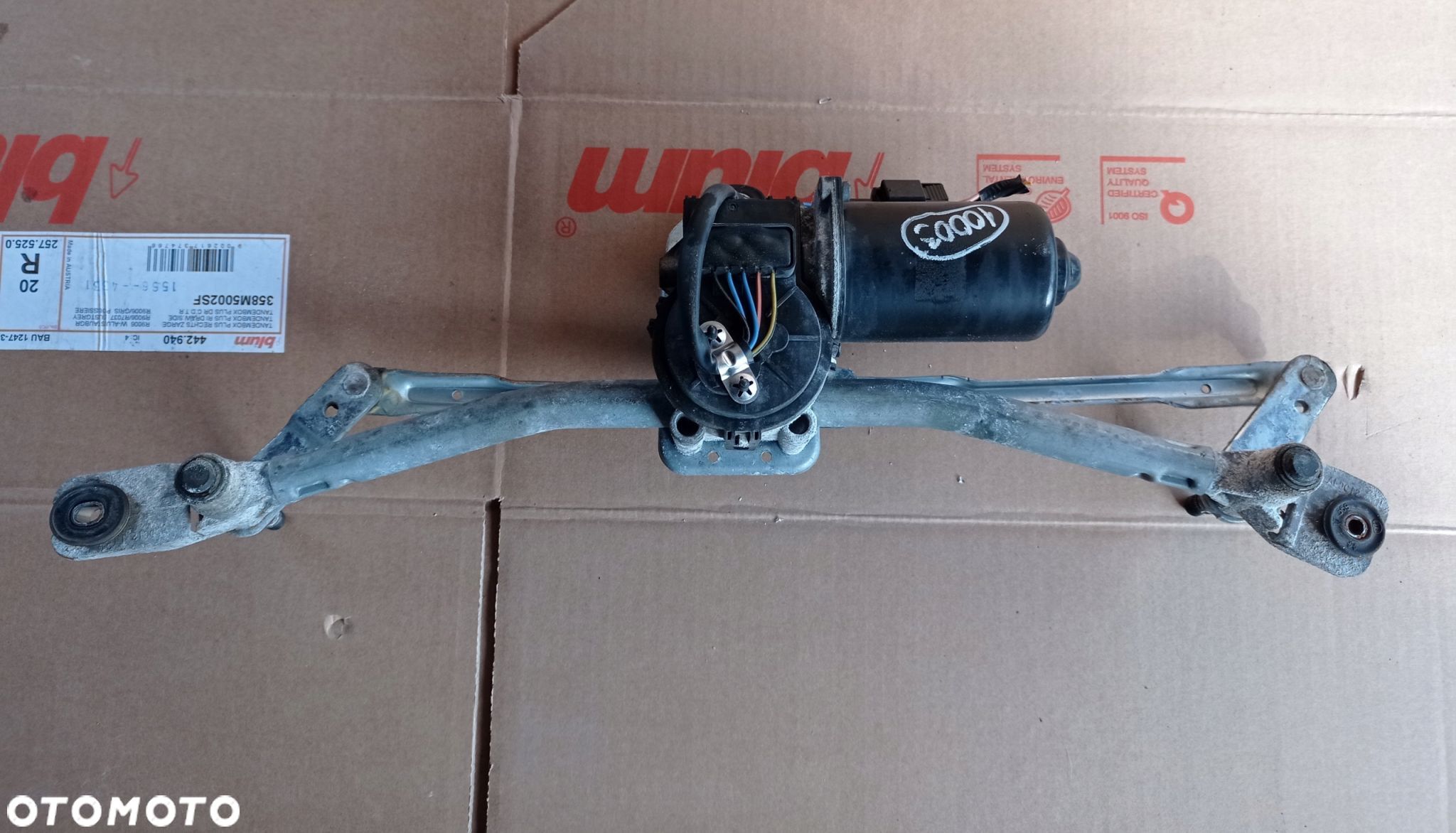 HYUNDAI IX35 MECHANIZM WYCIERACZEK EU - 1