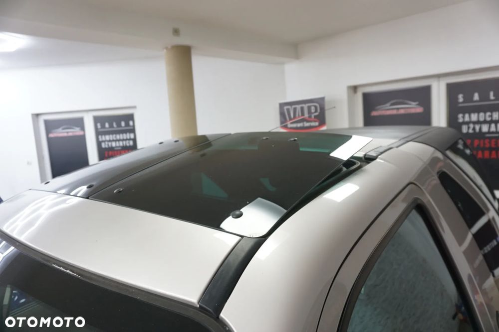 Land Rover Freelander - 17