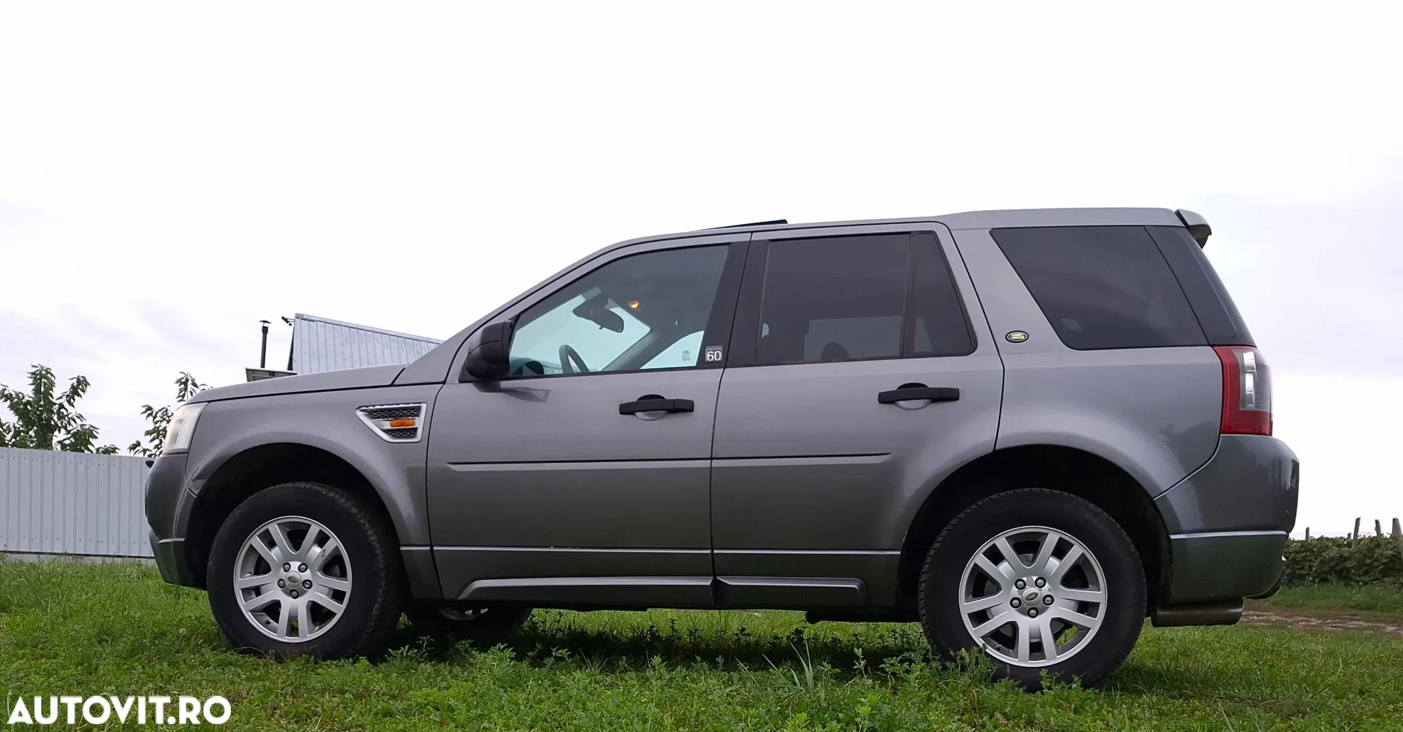Land Rover Freelander - 1