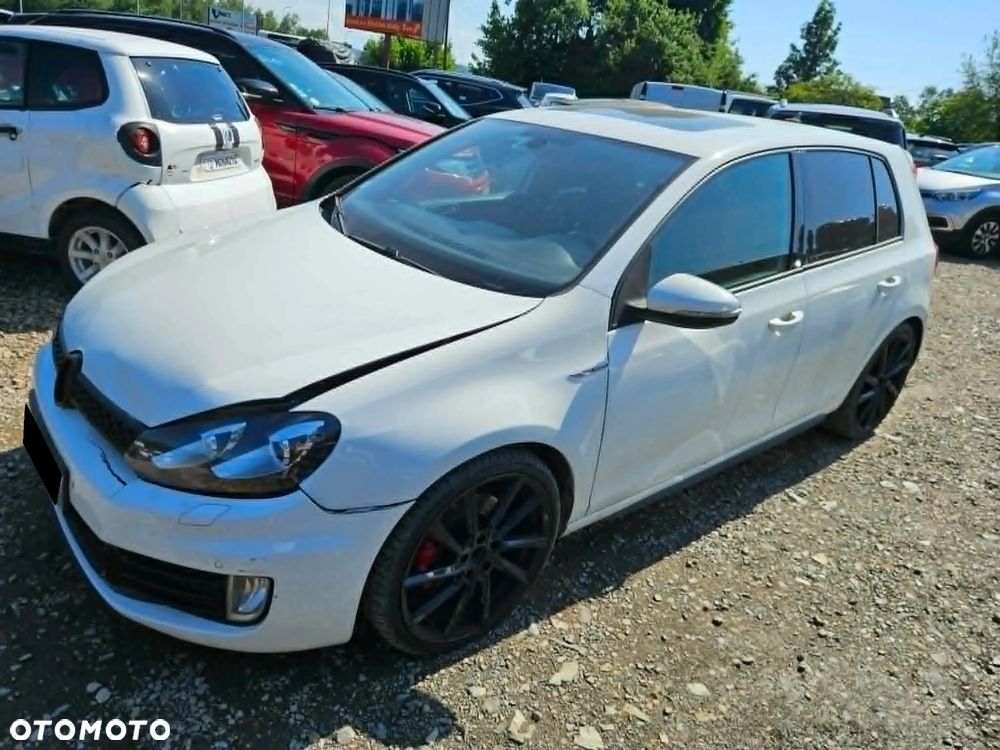 Volkswagen Golf 2.0 TDI DPF DSG GTD - 1