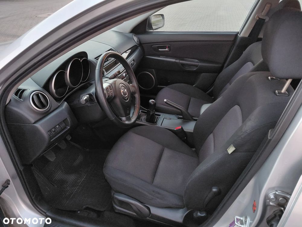 Mazda 3 1.6 Sport Active - 12