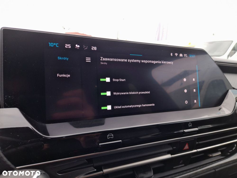 Citroën C5X 1.2 PureTech Feel Pack EAT8 - 17