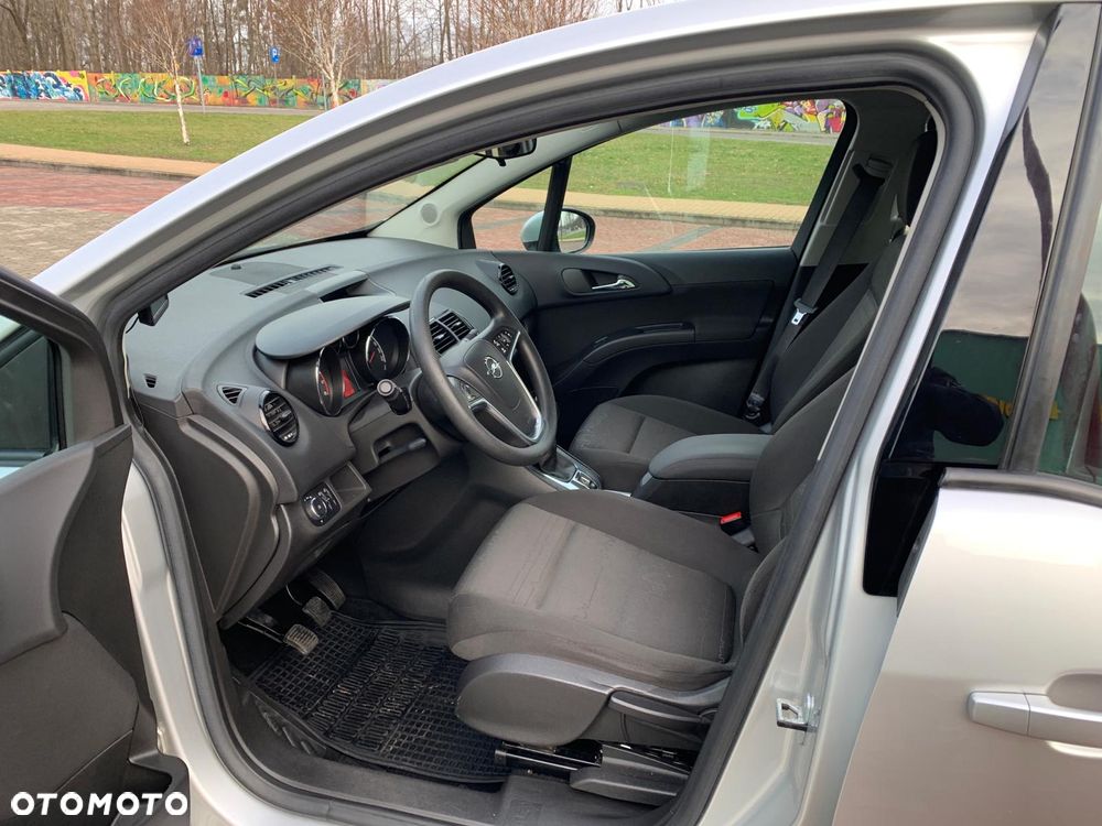 Opel Meriva - 12