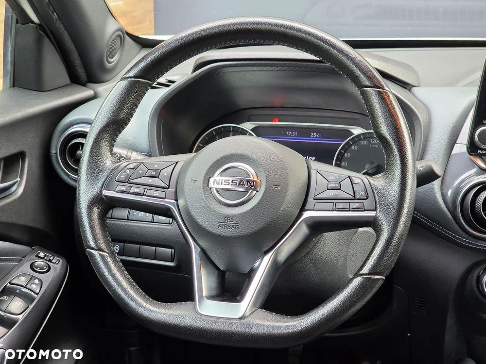 Nissan Juke 1.0 DIG-T Tekna - 22