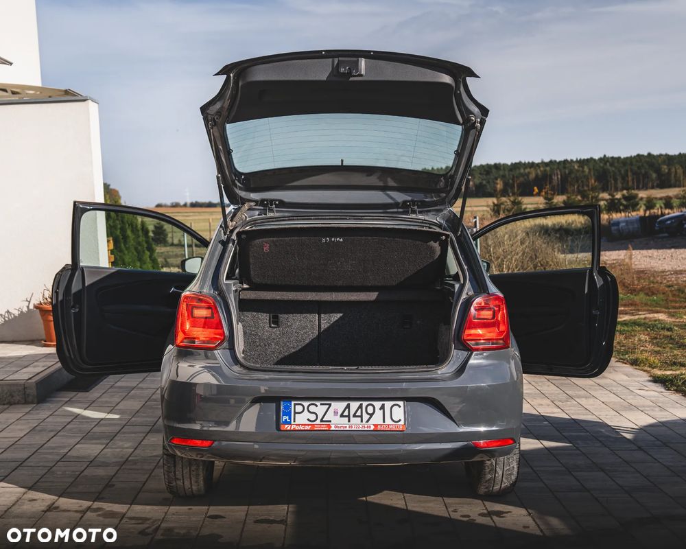Volkswagen Polo 1.0 Comfortline - 10