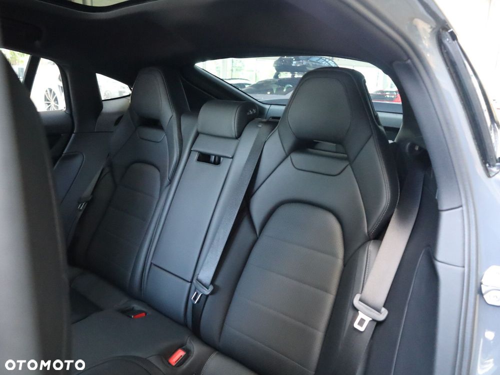 Porsche Panamera - 20