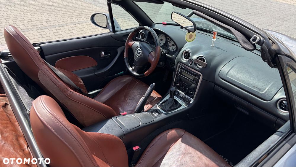 Mazda MX-5 1.6i 16V - 14