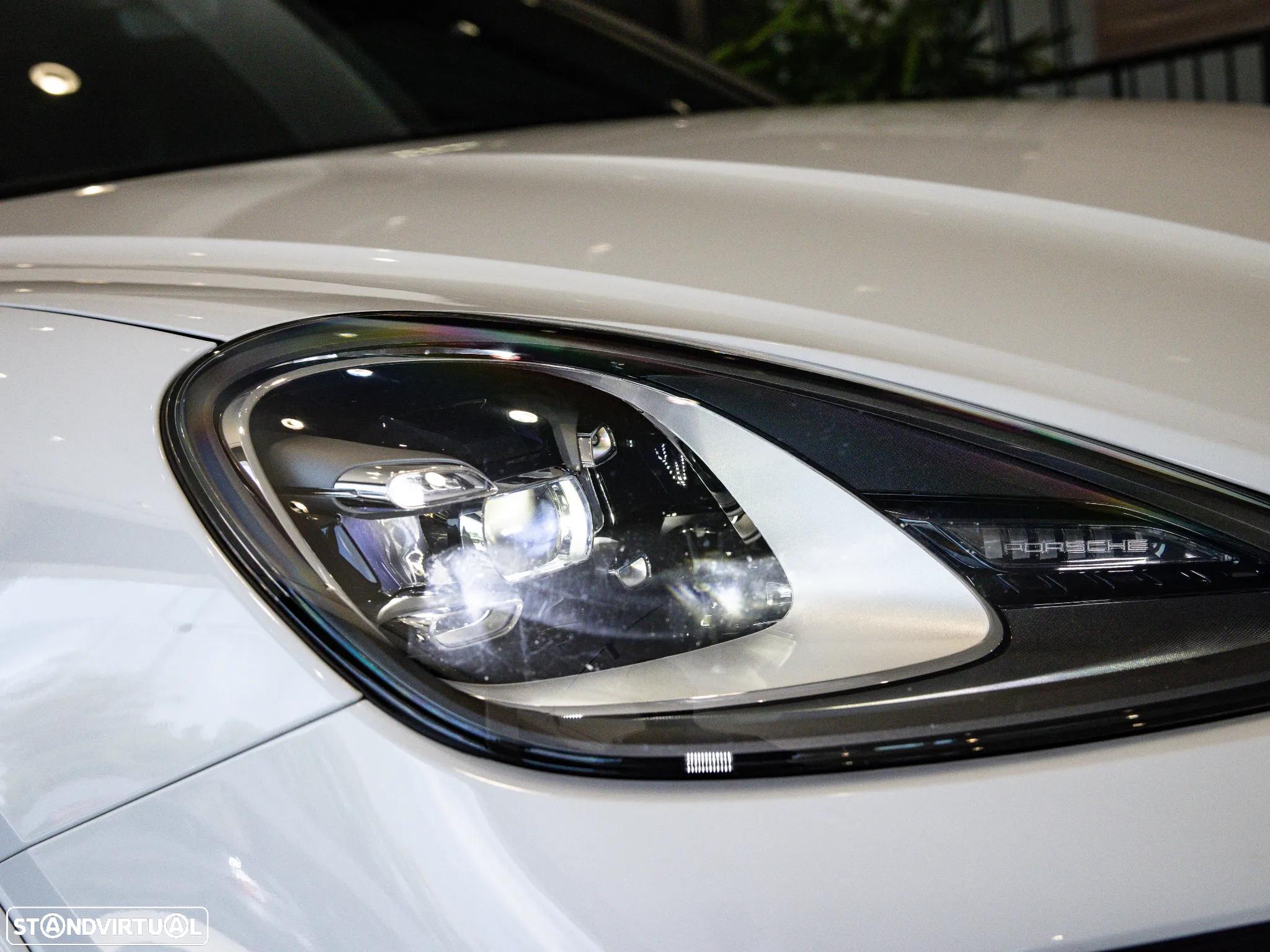 Porsche Cayenne Coupé E-Hybrid - 21