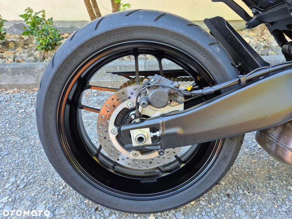 Yamaha XSR - 36