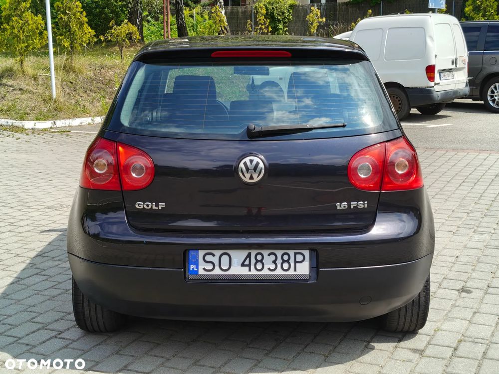 Volkswagen Golf 1.6 FSI Goal - 9