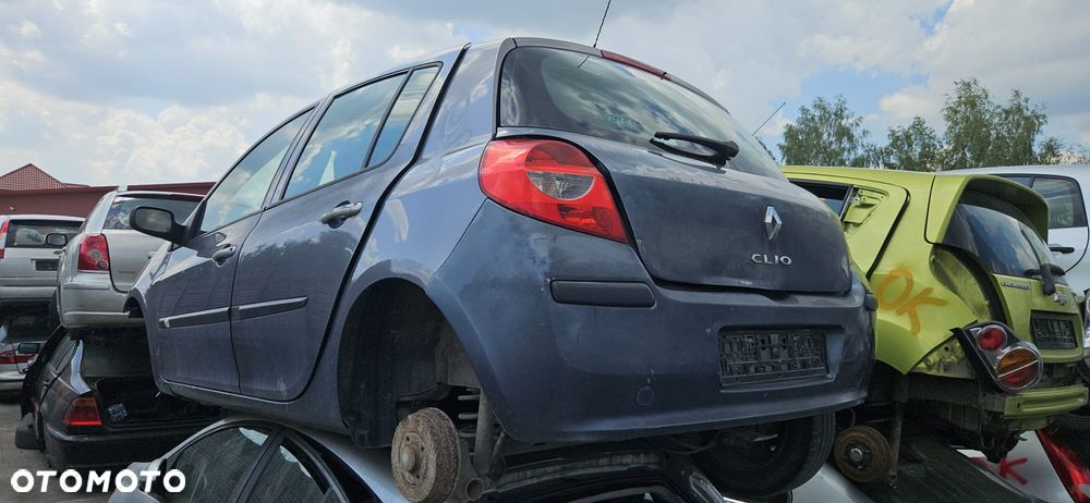 RENAULT CLIO III 05-09 1.2 16V  D4F 740 - ZDERZAK TYL TYLNI TEJ47 - 2
