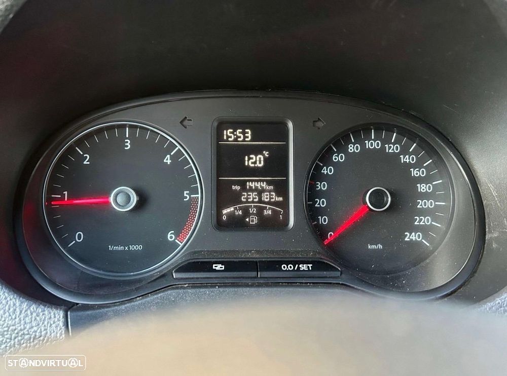 VW Amarok 2.0 TDi CD Extra AC CM IP 4Motion - 15