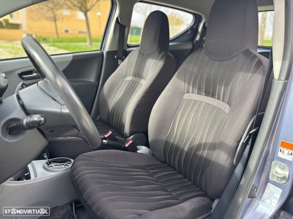 Nissan Pixo 1.0 Acenta AT - 11