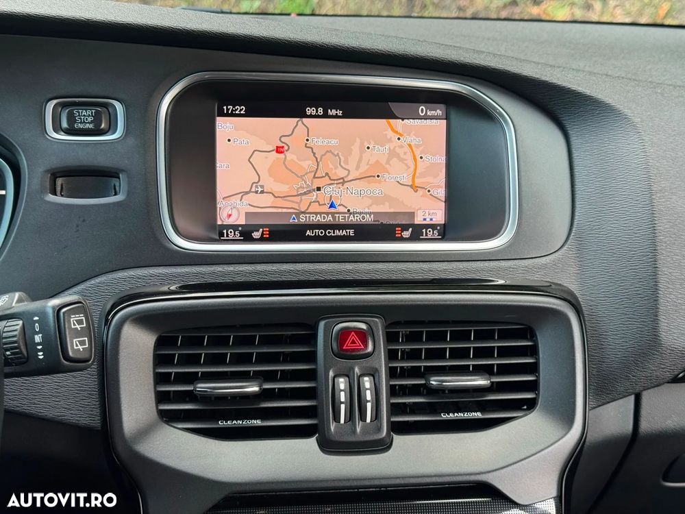 Volvo V40 D2 Geartronic Pro - 32