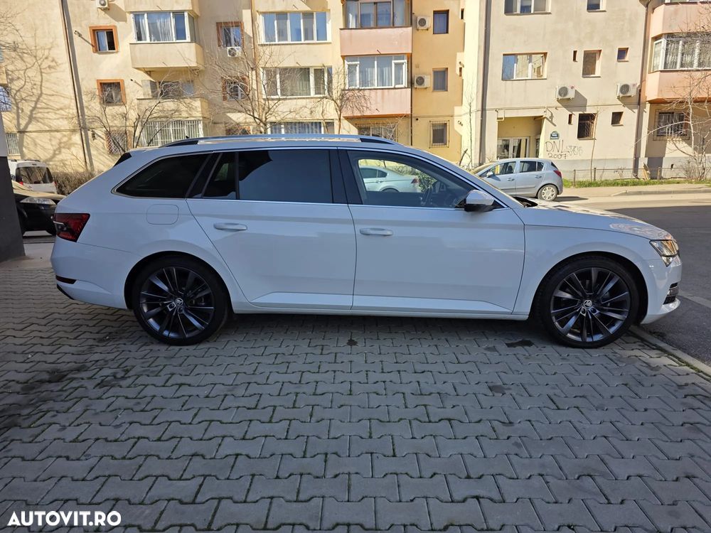 Skoda Superb 2.0 TDI 4X4 DSG Style - 4