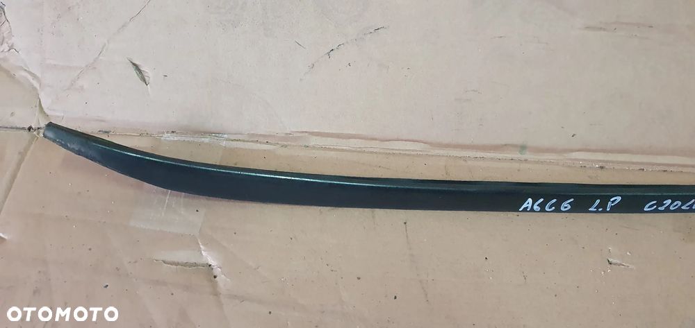 Listwa szyby czołowej lewy przód lewa Audi A6 C6 4F0854327 - 2