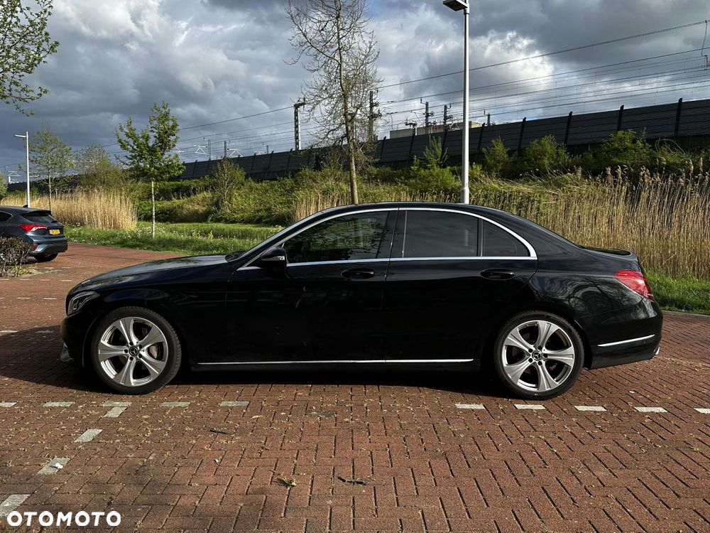 Mercedes-Benz Klasa C 250 7G-TRONIC Avantgarde - 4