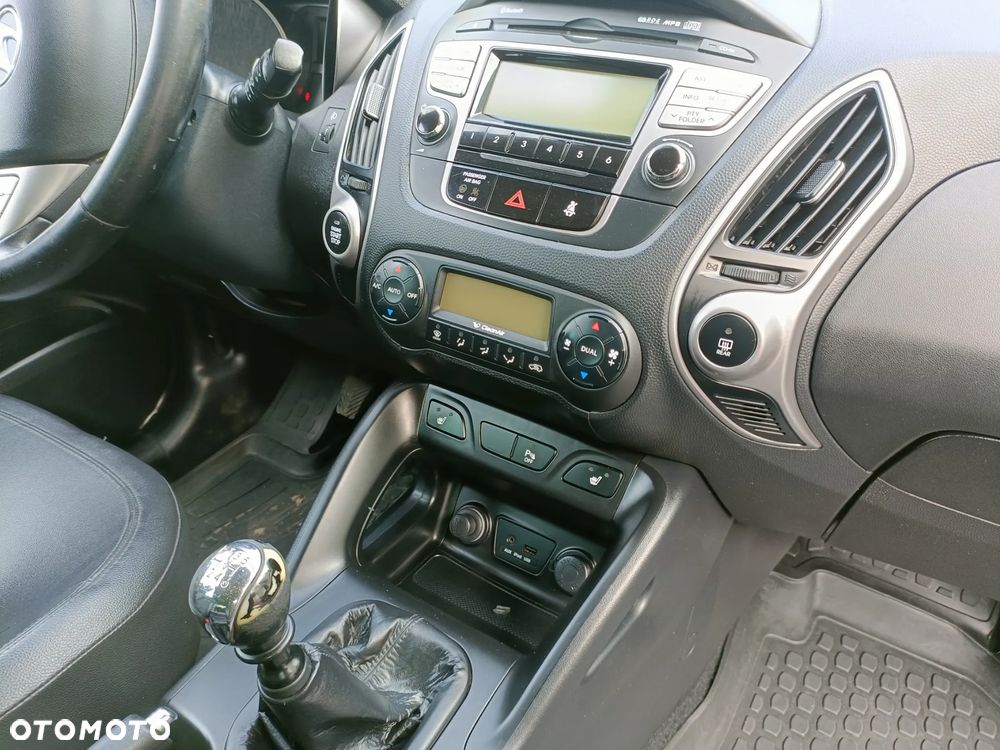 Hyundai ix35 2.0 CRDi 4WD Premium - 12