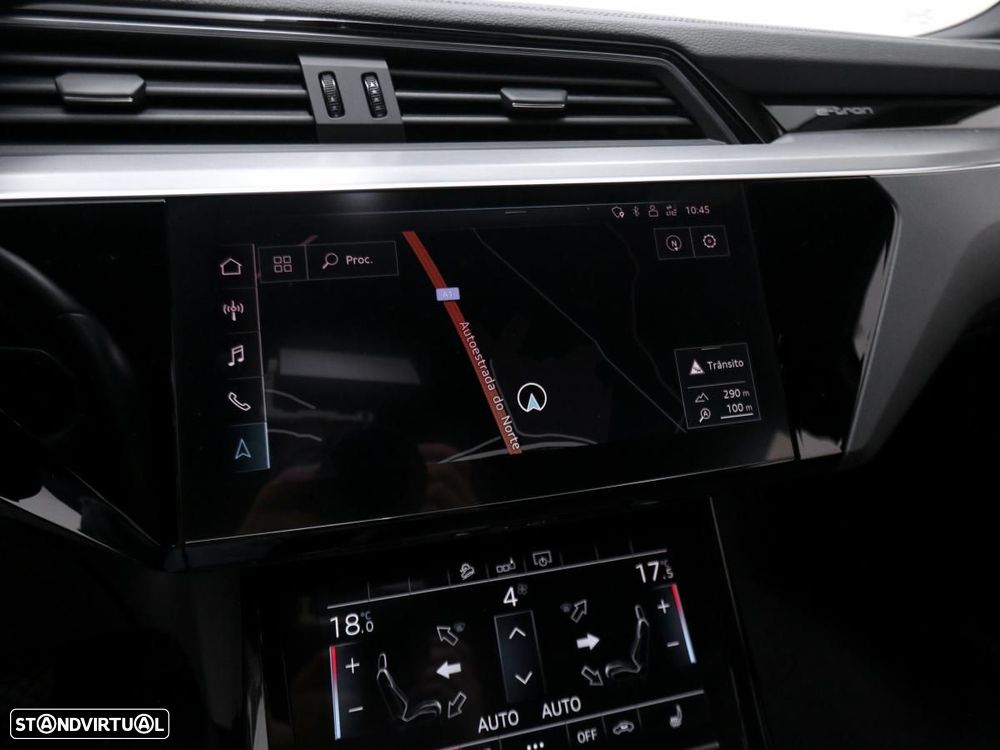 Audi e-tron 50 quattro S line - 24