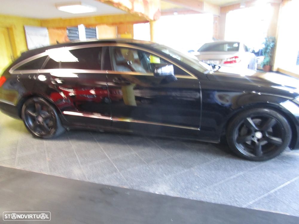 Mercedes-Benz CLS 250 Shooting Brake CDI DPF BlueEFFICIENCY 7G-T - 4