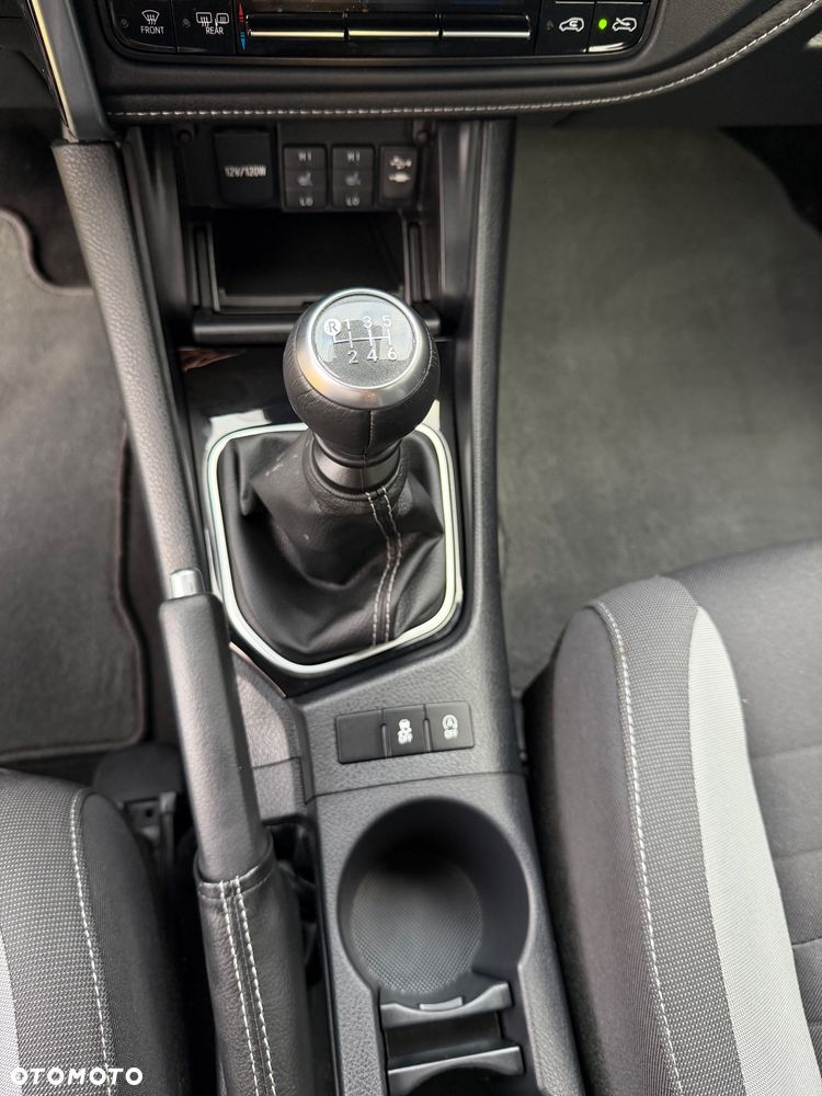Toyota Auris 1.2 Turbo Comfort - 28