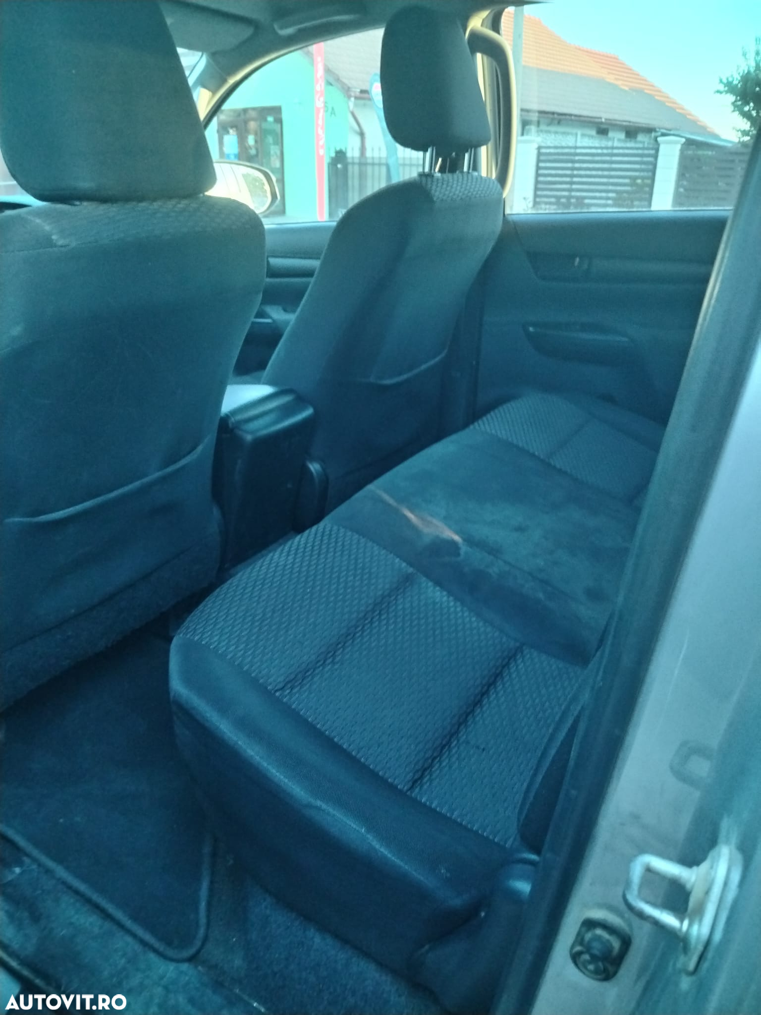 Toyota Hilux - 6