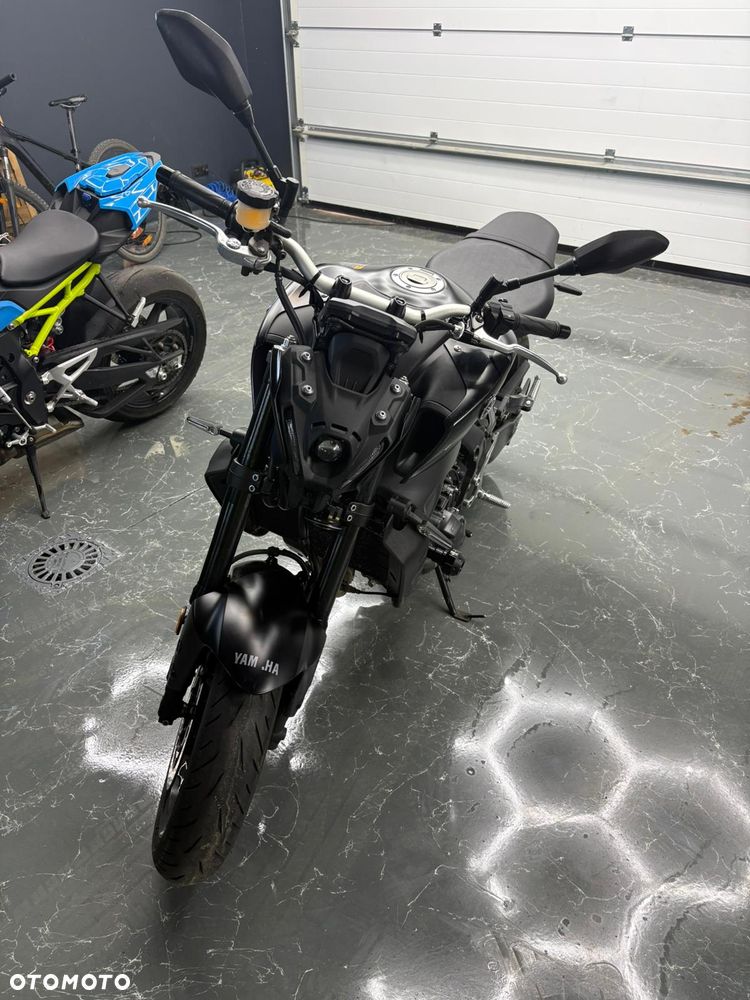 Yamaha MT - 6