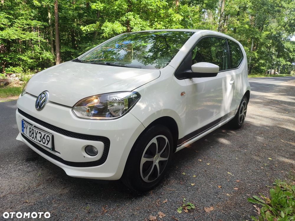 Volkswagen up! (BlueMotion Technology) sound - 1