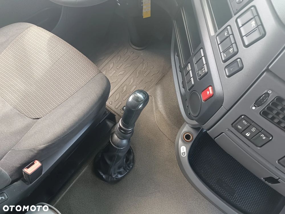 DAF FT 460 XF - 12