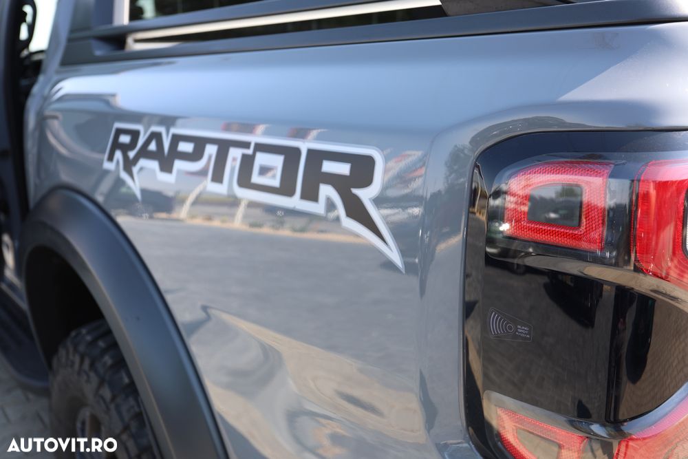 Ford Raptor - 21