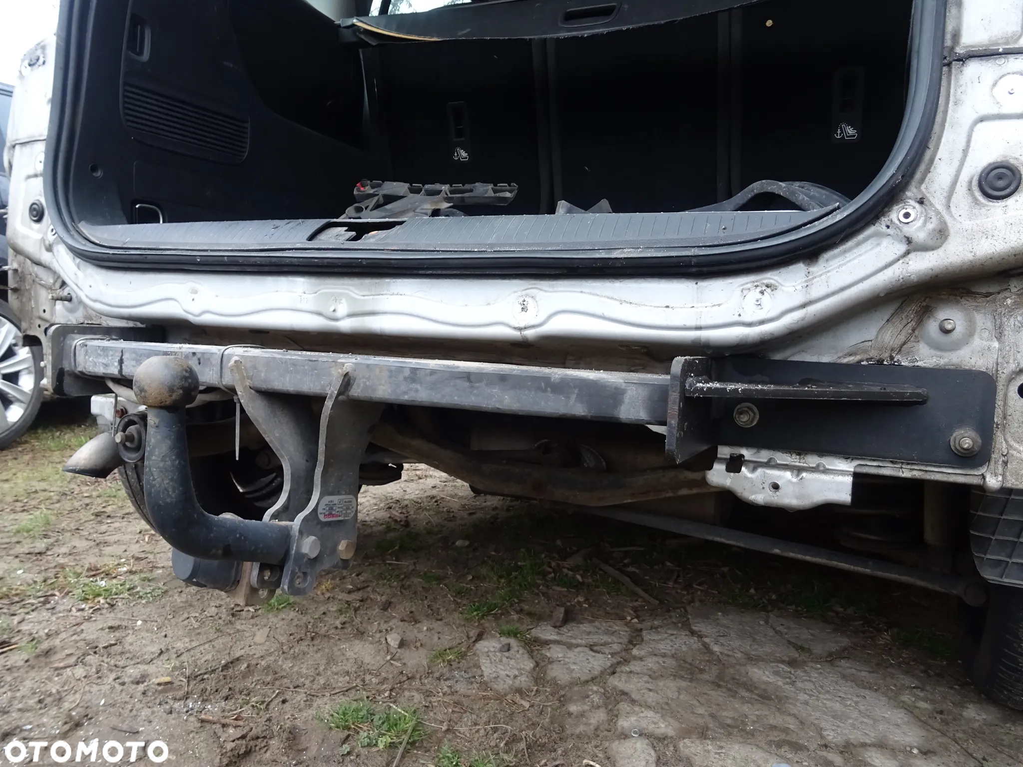 OPEL ZAFIRA C TOURER HAK HOLOWNICZY BOSAL BELKA GNIAZDO WIĄZKA MODUŁ TABLICZKA - 11