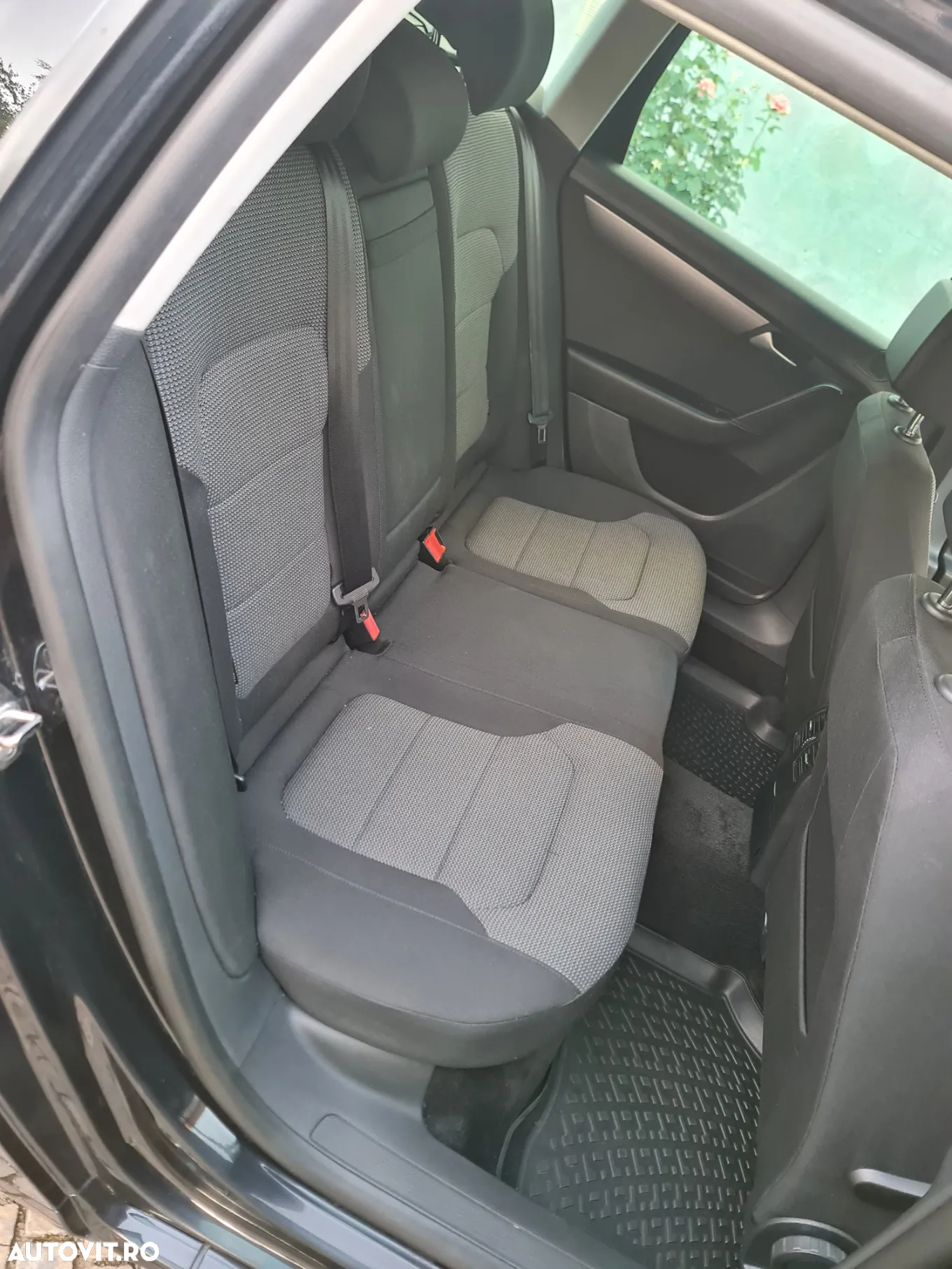 Volkswagen Passat 2.0 Blue TDI SCR Comfortline - 19