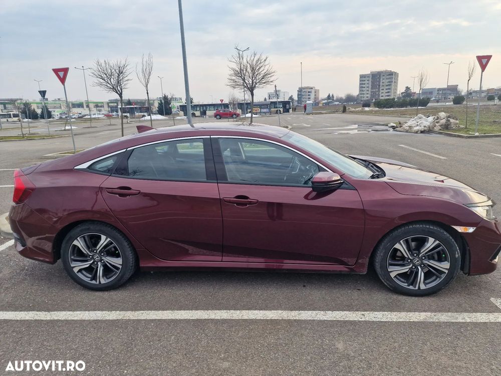 Honda Civic 1.5 VTEC Turbo Elegance Navi - 3