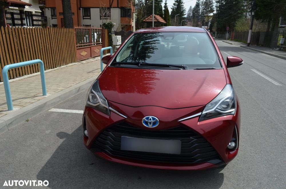 Toyota Yaris 1.5 VVT-i HSD Luna - 3