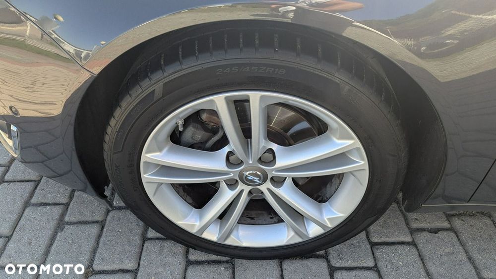 Opel Insignia - 14