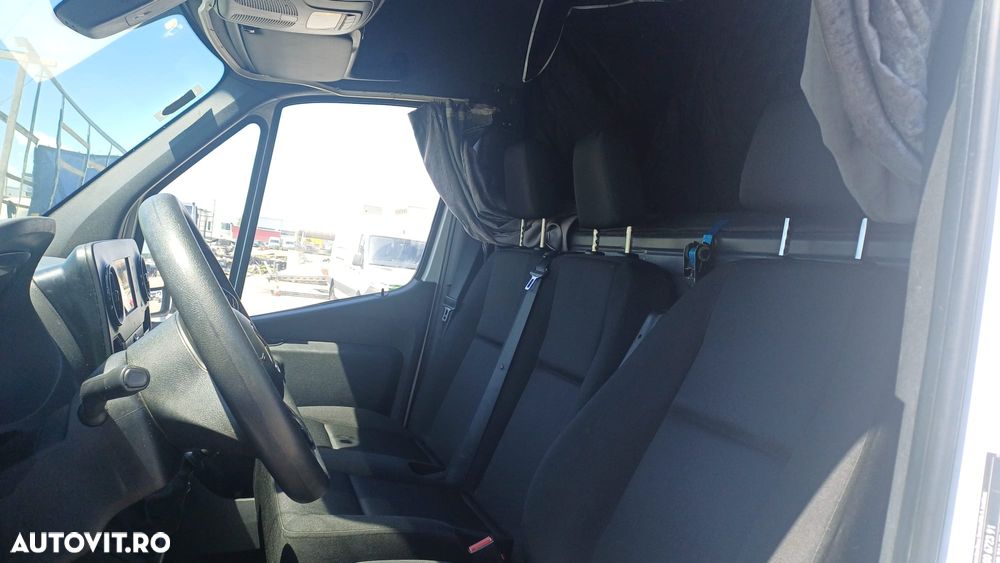 Mercedes-Benz SPRINTER 316 - 7