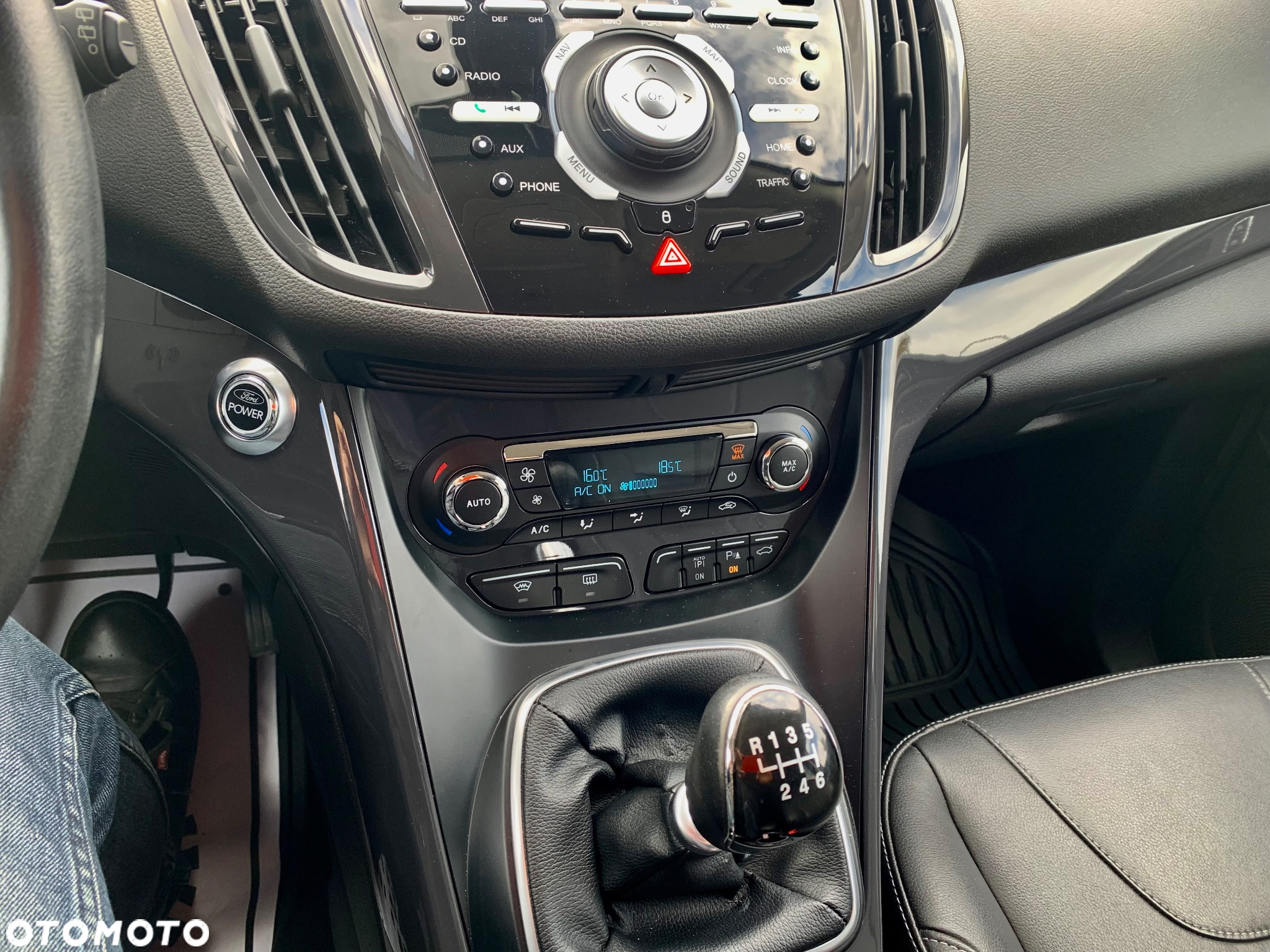 Ford Kuga 2.0 TDCi Titanium - 25