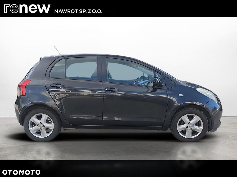 Toyota Yaris 1.3 Luna A/C - 6