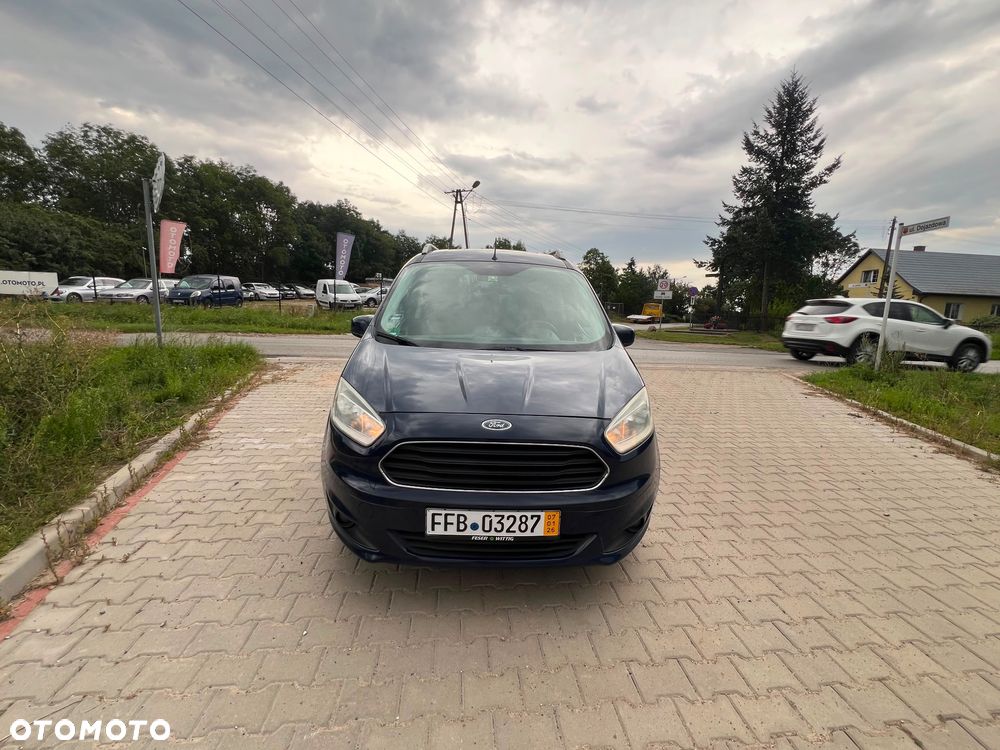 Ford Tourneo Courier - 2