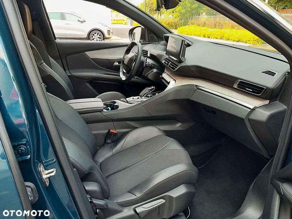 Peugeot 3008 1.6 PureTech Hybrid4 PHEV GT Pack S&S EAT8 - 12