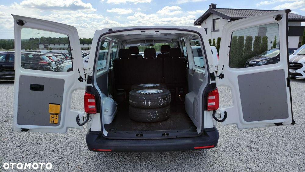 Volkswagen Transporter - 8