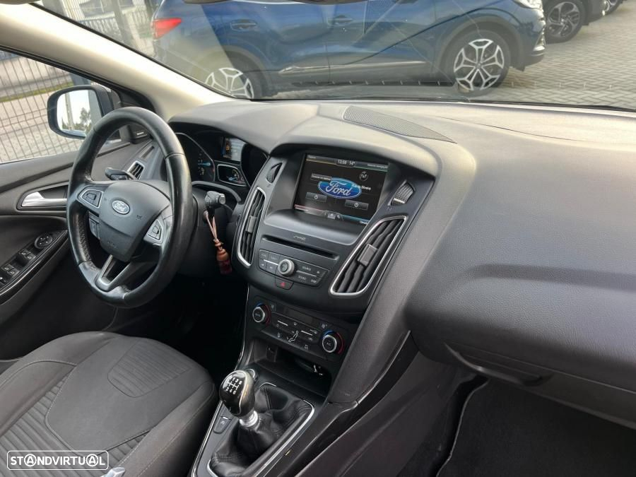 Ford Focus SW 1.5 TDCi Trend+ - 6