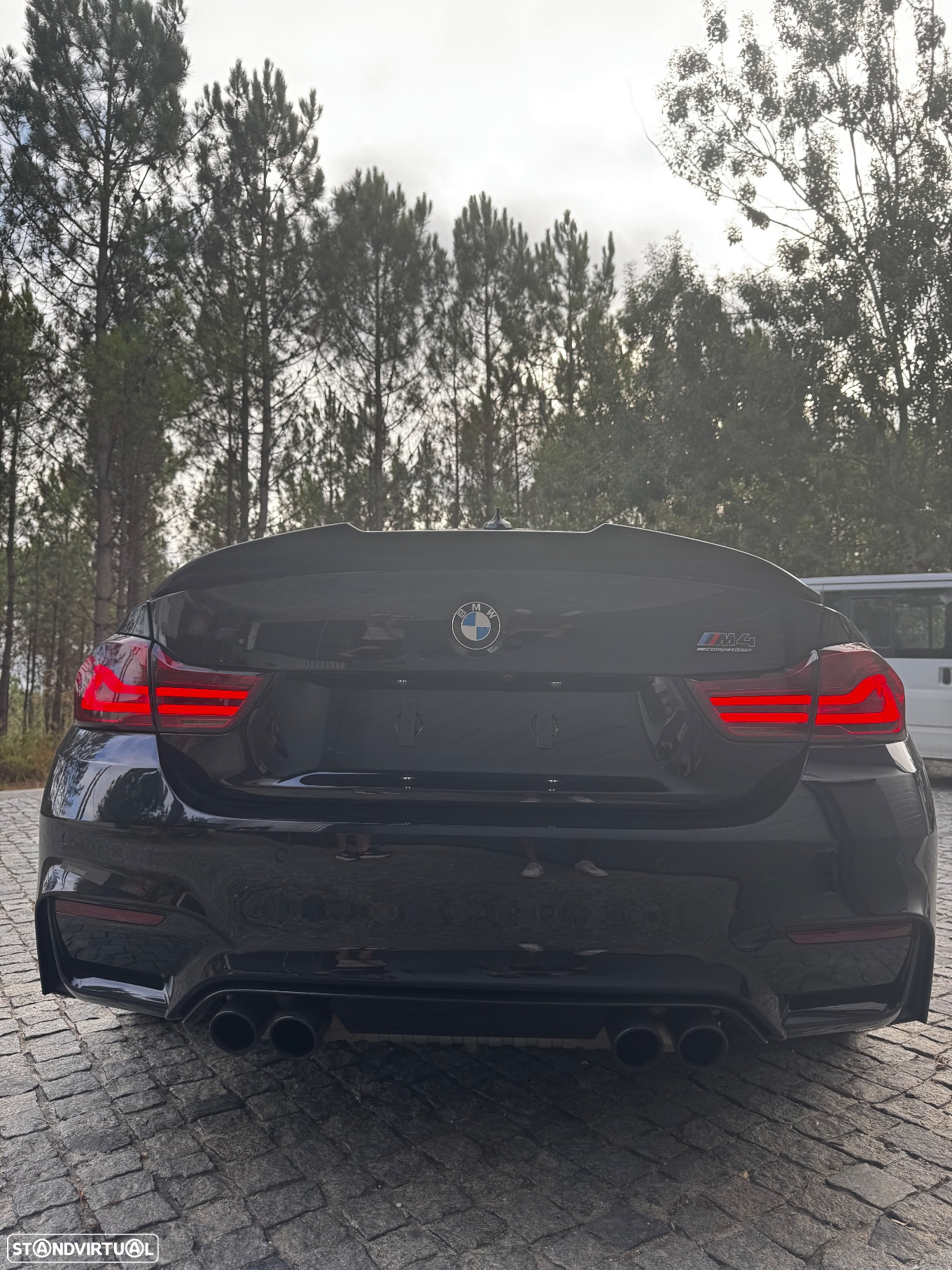 BMW M4 Coupe DKG Competition - 4