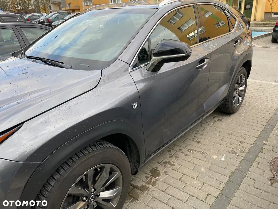 Lexus NX 200t F Sport AWD - 3