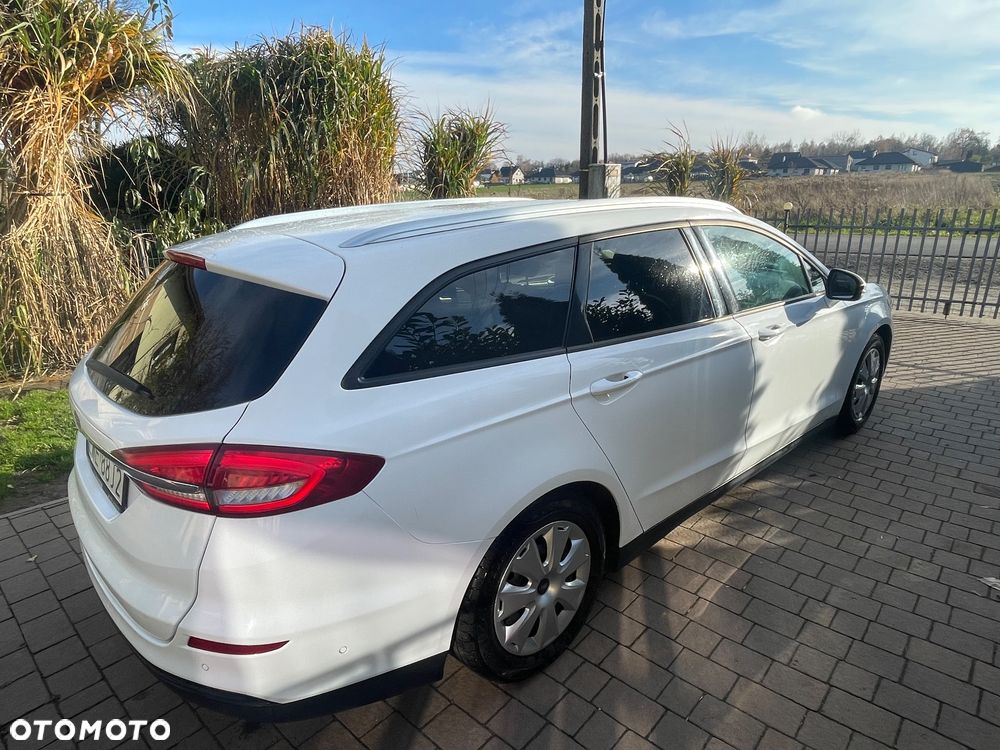 Ford Mondeo - 3