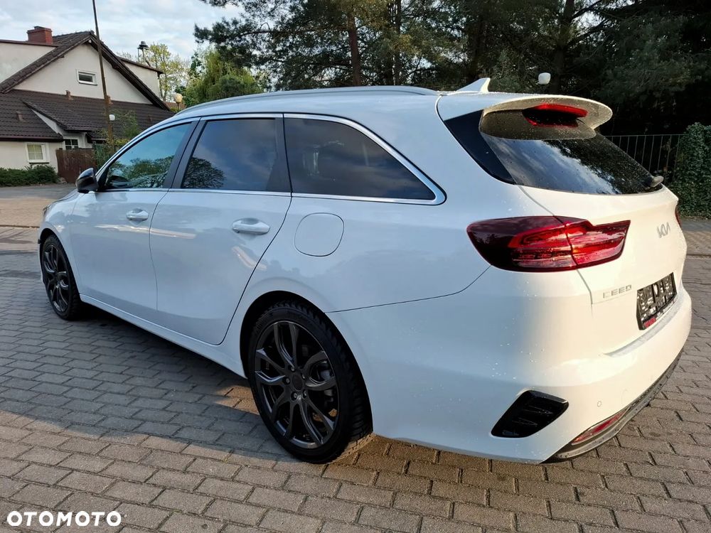 Kia Ceed 1.5 T-GDI DCT7 OPF GT Line - 3