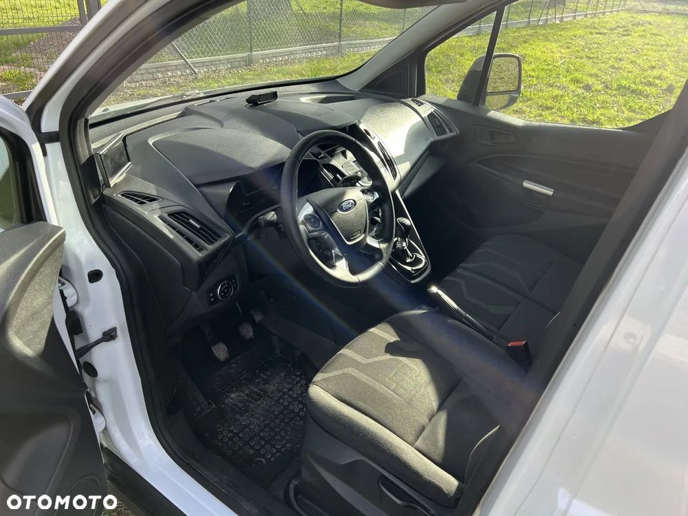 Ford Transit Connect - 21