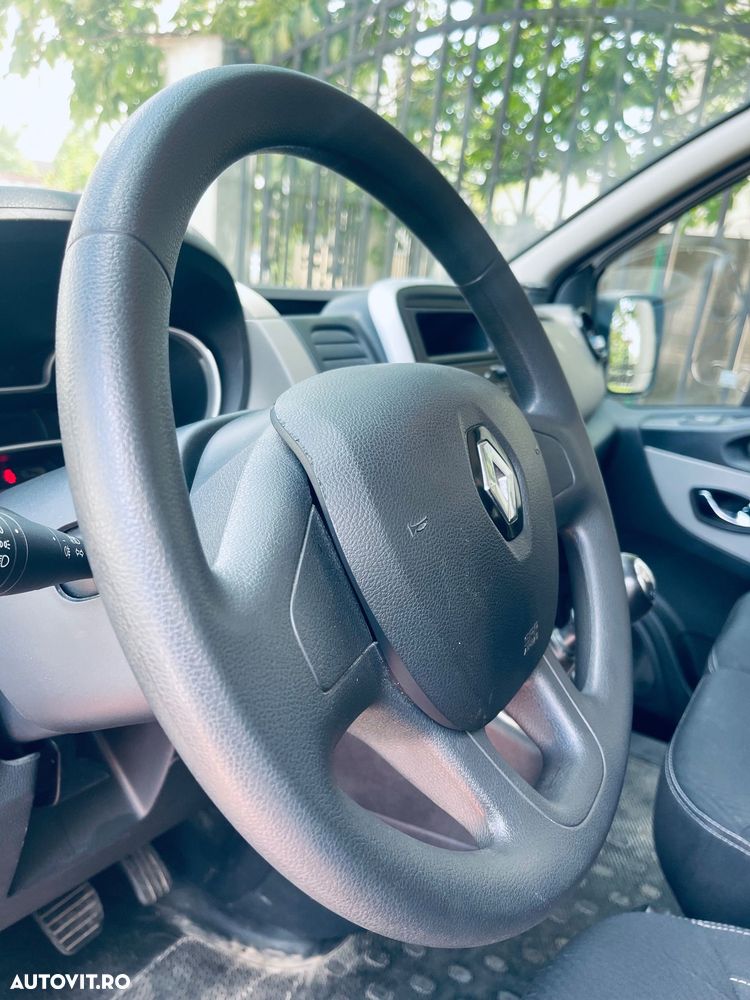 RENAULT Trafic 2019 — imagine 13