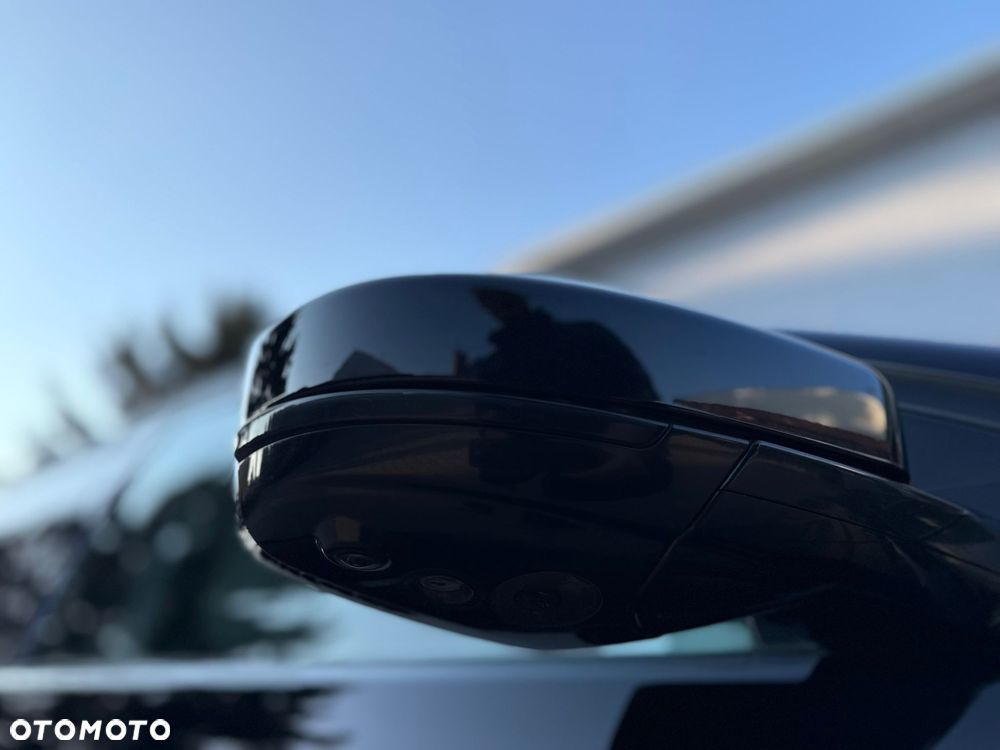 Land Rover Discovery Sport ver-2-0-p200-mhev-hse - 20